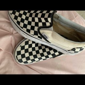 checkered vans